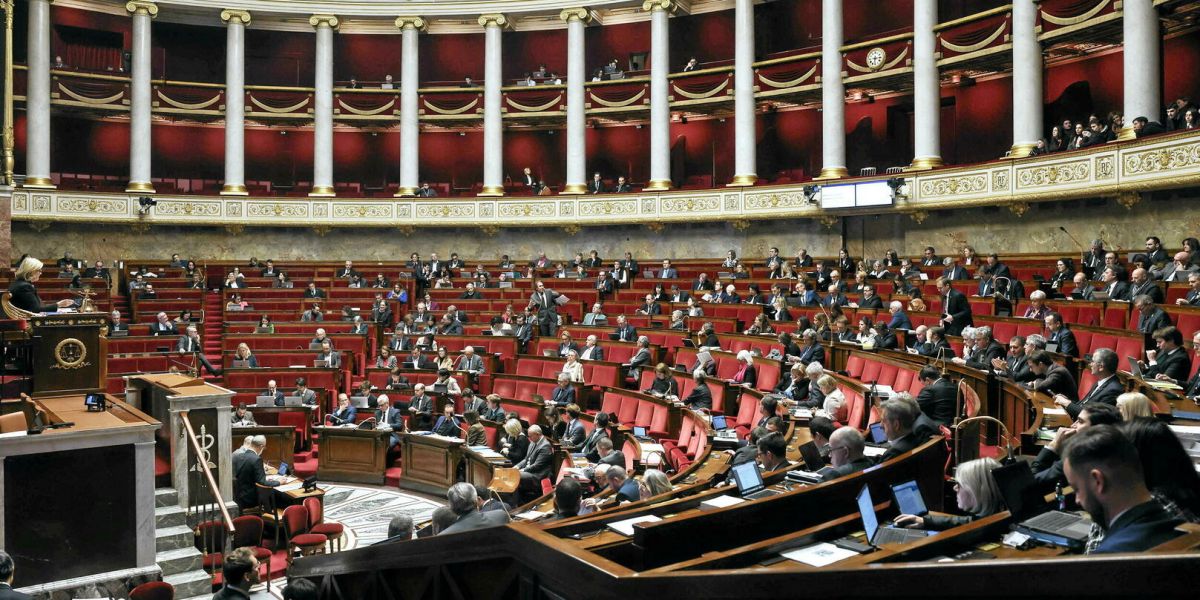 Réforme des retraites : l'Assemblée nationale fait un pas décisif