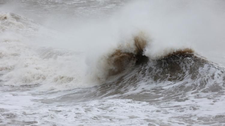 Vigilance jaune : la mer en furie sur la côte française