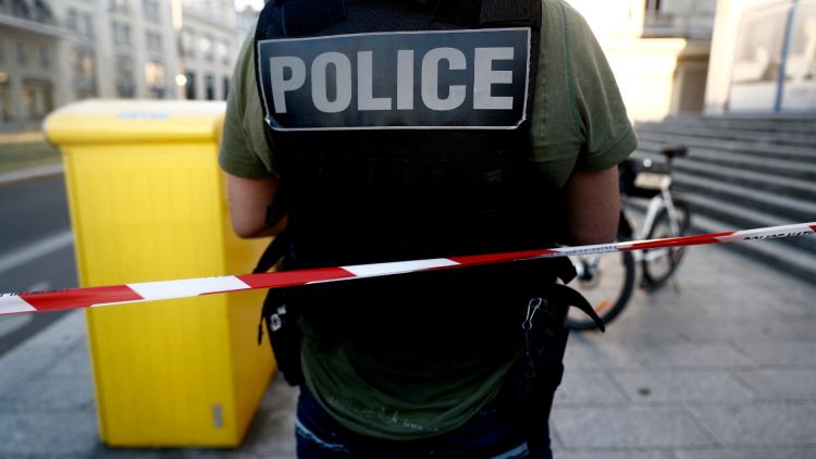 Cannes en émoi après le meurtre d'un jeune homme