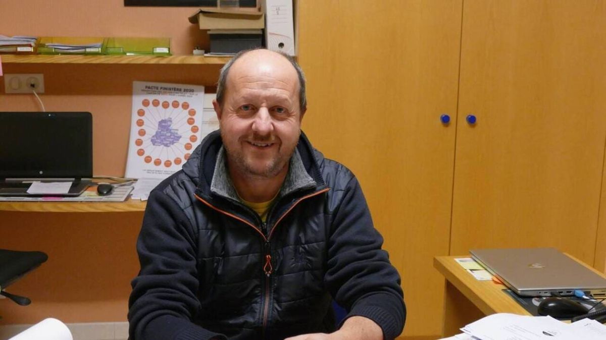 Stéphane Guillou ne se représentera pas : un nouveau chapitre pour Saint-Goazec