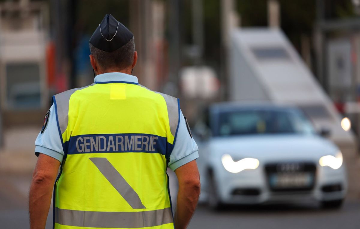 Déroute au péage : 9 kg de cannabis découverts dans une roue de secours