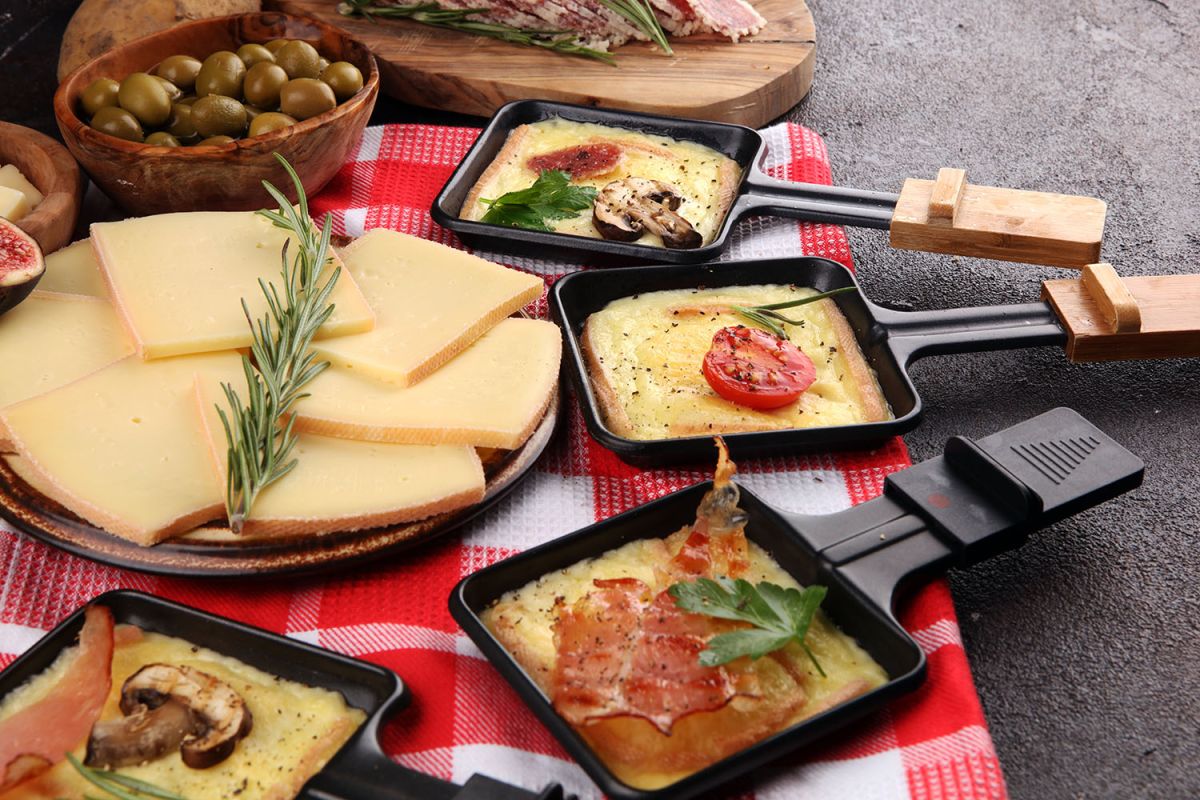 Les secrets d'une soirée raclette inoubliable