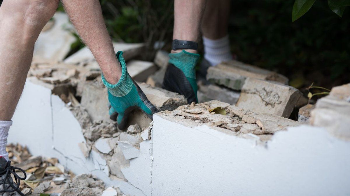 Tragédie dans l'Oise : un homme meurt écrasé par un mur en rénovant sa maison