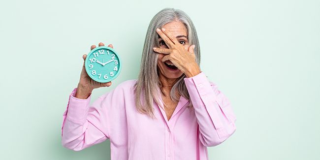 Procrastination chez les seniors : un risque souvent sous-estimé