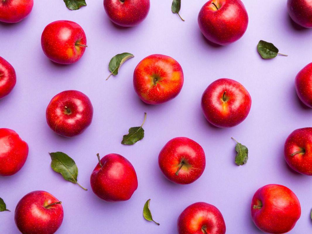 Manger une pomme avec la peau : bon ou mauvais choix ?