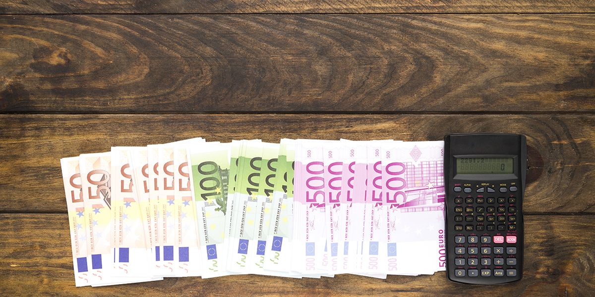 Utiliser son assurance vie en période difficile : avantages et pièges à éviter