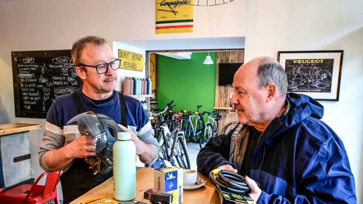 Retrouvailles émouvantes : le café vélo d'Olivier rouvre après un drame