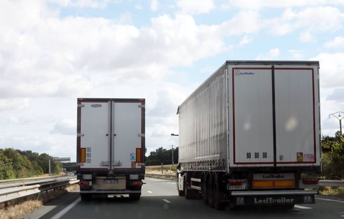 Isère : découverte spectaculaire d'une tonne de cocaïne cachée dans un camion de terreau