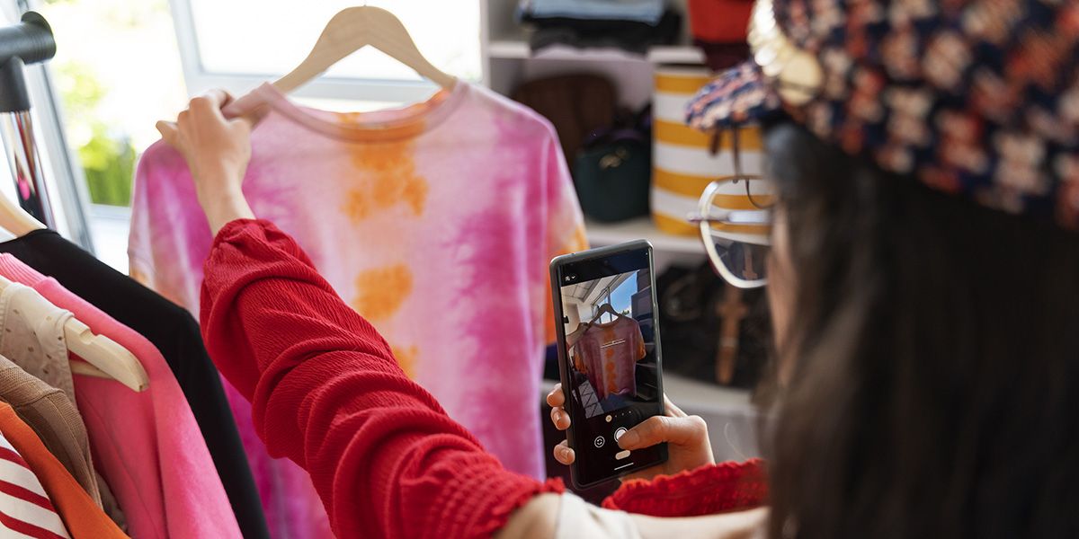 Puis-je vendre mes vêtements sur Vinted à n'importe quel prix ?