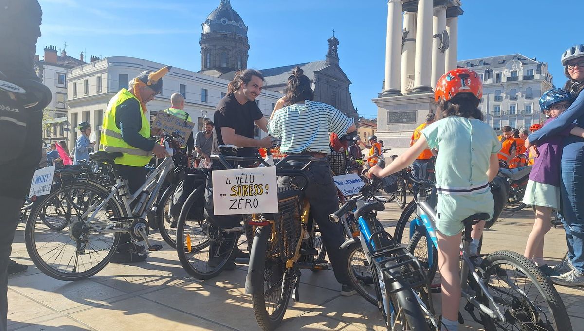Vélorution : des cyclistes déterminés au cœur de Clermont-Ferrand