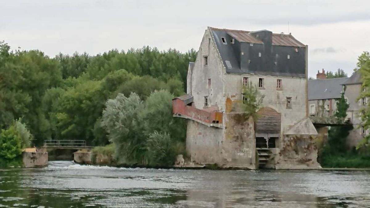 Un homme nu en pleine rue à Tours : l'étrange scène de Pâques