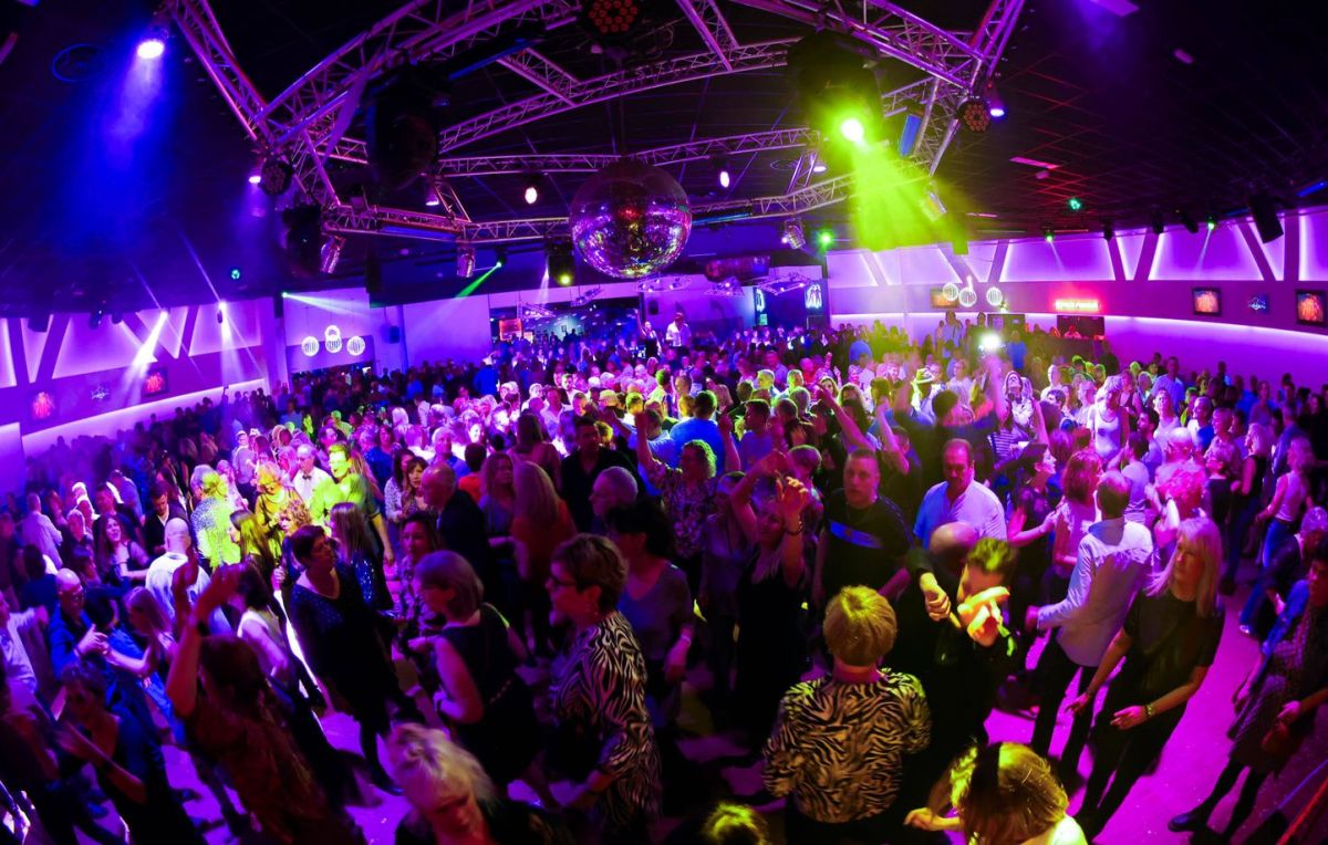 Lituanie : un plan original pour stimuler la natalité dans les boîtes de nuit