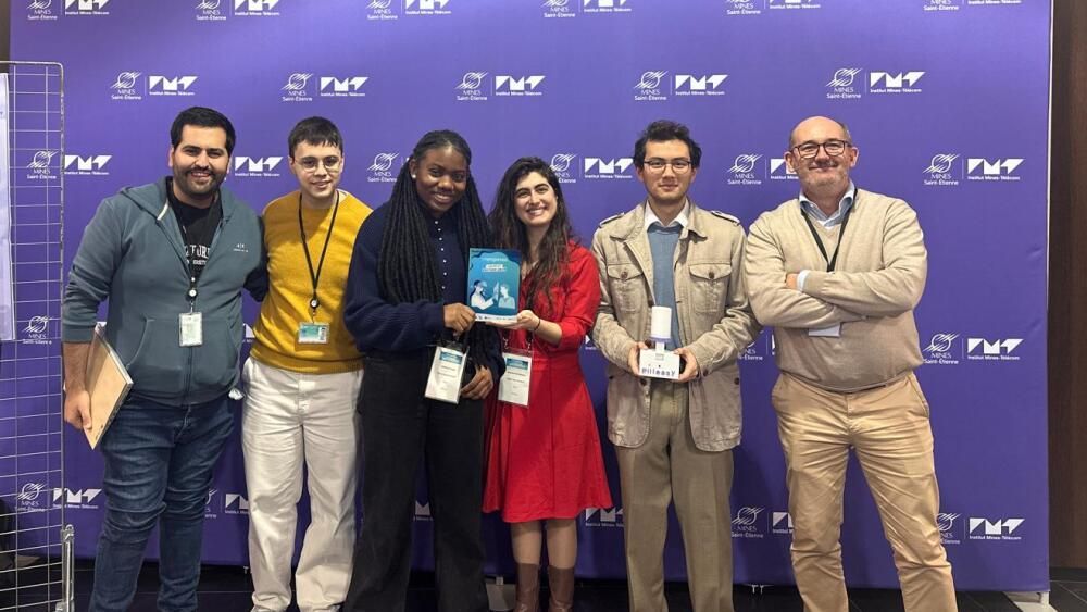 Les étudiants de Gardanne, stars des I-Nov Games avec un pilulier intelligent