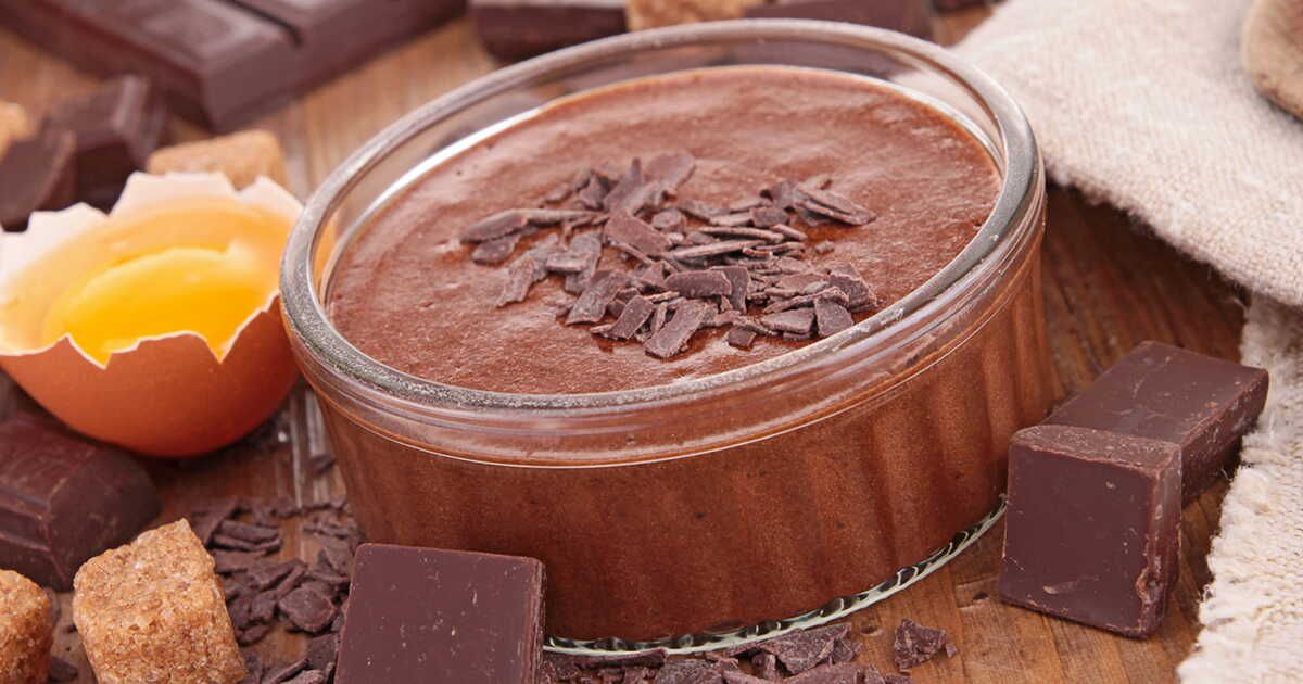 La mousse au chocolat de Julie Andrieu : secrets d'une recette inratable