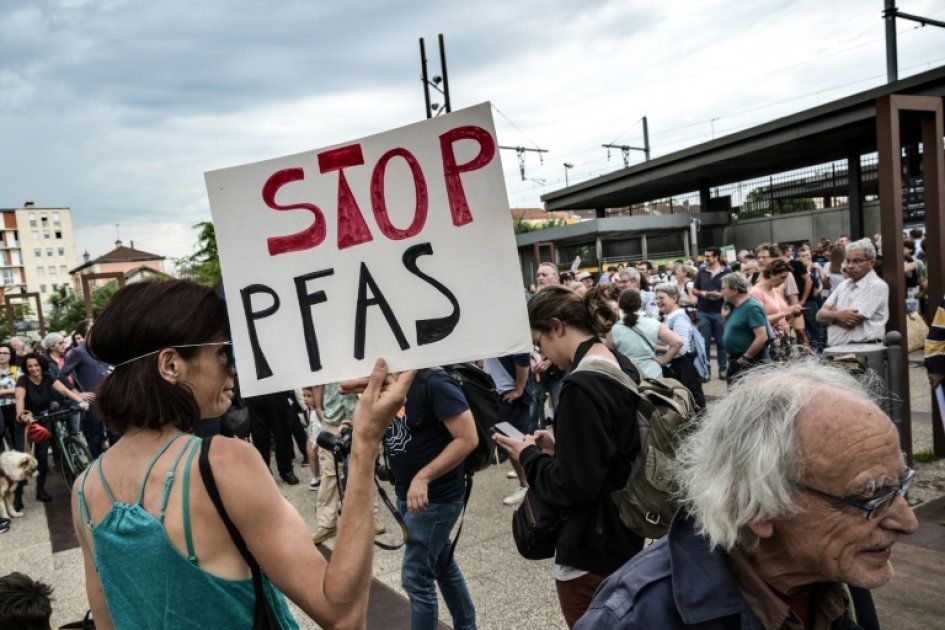 Des associations intentent une action en justice contre l'Etat pour son inaction sur les PFAS