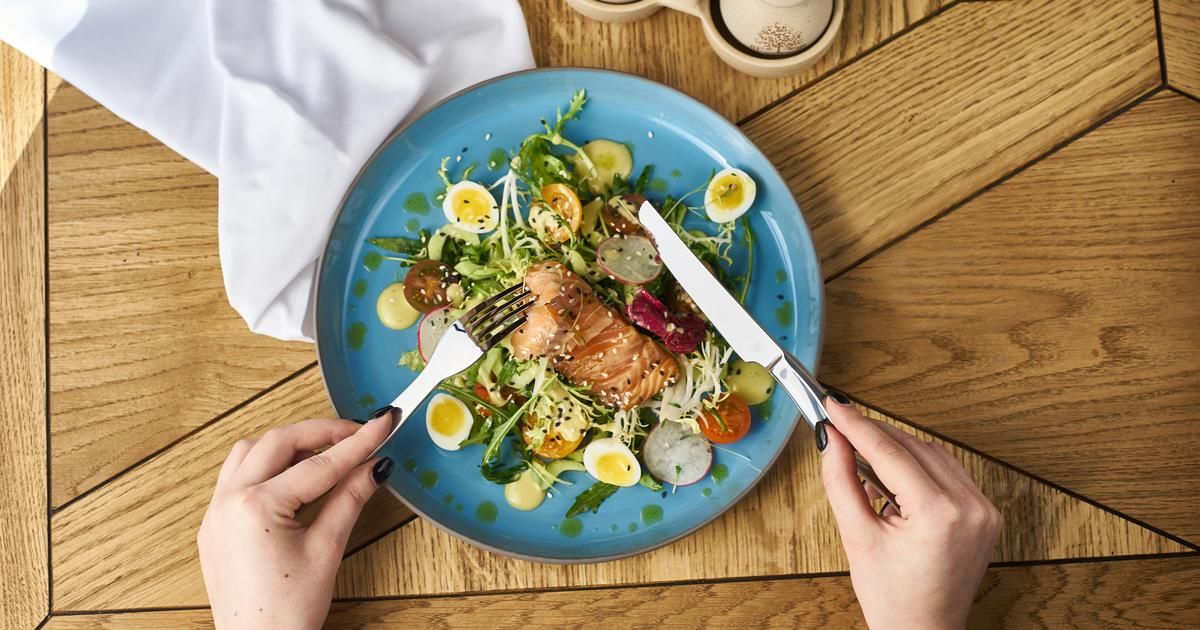 Manger au restaurant sans culpabilité : les options légères à privilégier
