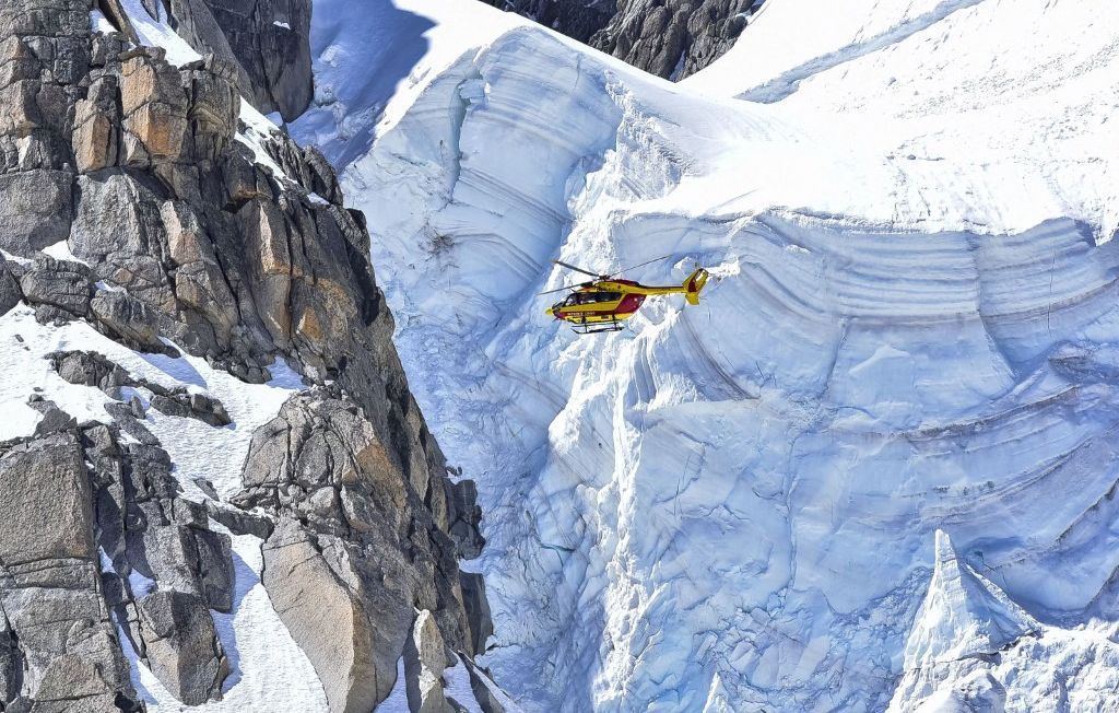 drame en montagne : un alpiniste perdu dans le massif du mont-blanc