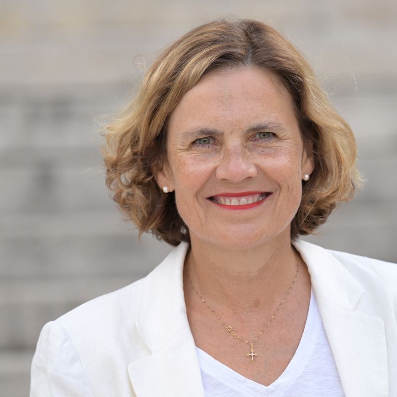 Béatrice Bellamy, une députée vibrante de Vendée, s'éteint à 59 ans