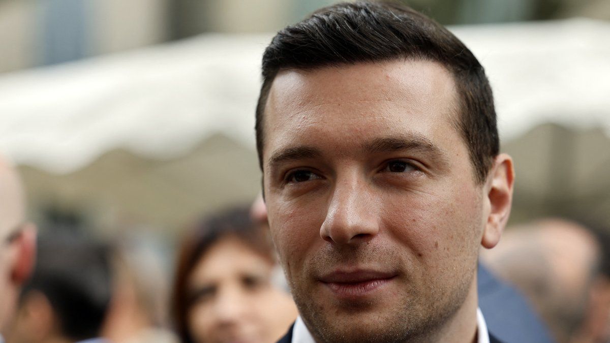 La romance inattendue de Jordan Bardella et Maria Carolina : entre amour et discrétion