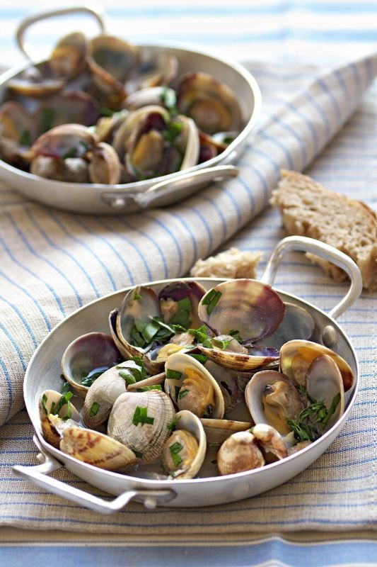 Palourdes sautées à l'ail et au piment
