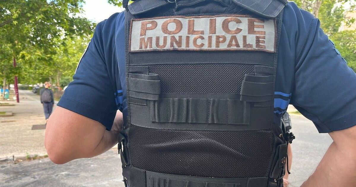 À Romans-sur-Isère, une policière percutée : un acte d'intolérance inacceptable
