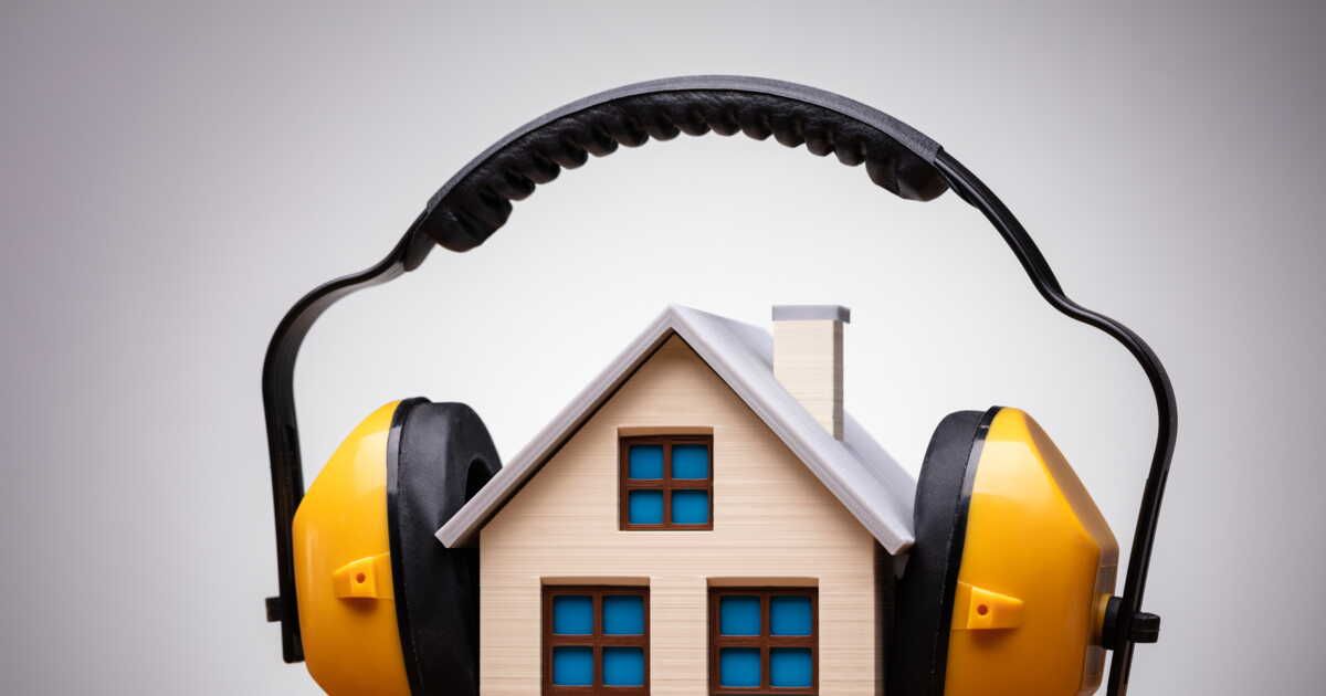 Isolation phonique : 4 solutions efficaces pour un intérieur serein