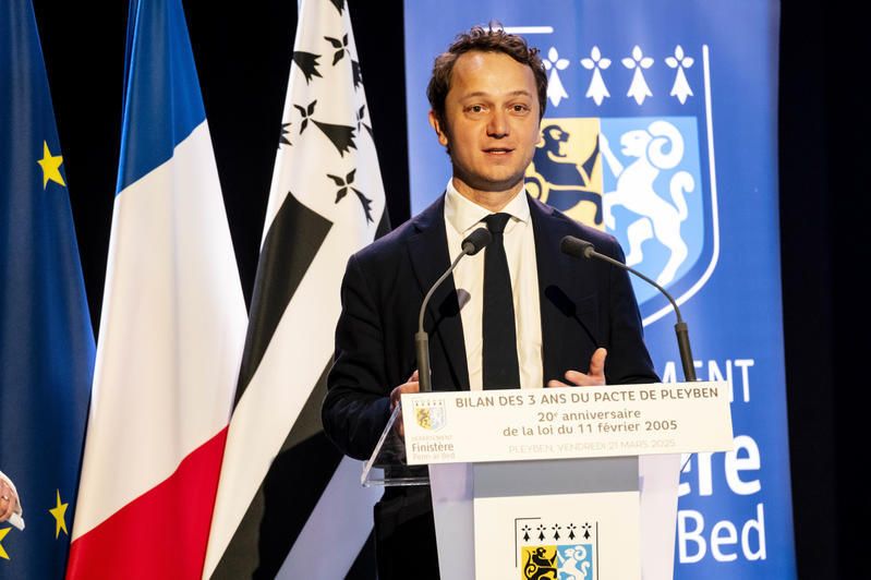 Le RSA sous tension : la CGT accuse, Maël de Calan riposte