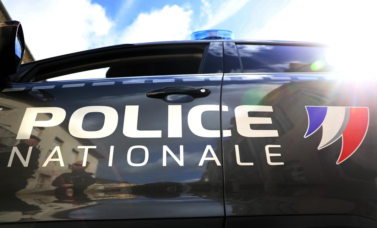 Colère et violence en milieu scolaire : une élève poignarde sa camarade
