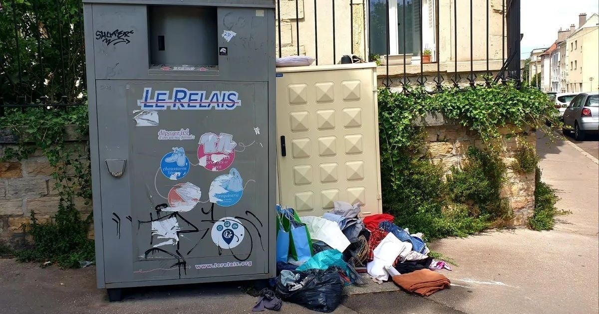 Tri des textiles : des bornes Le Relais bientôt scellées en Bourgogne
