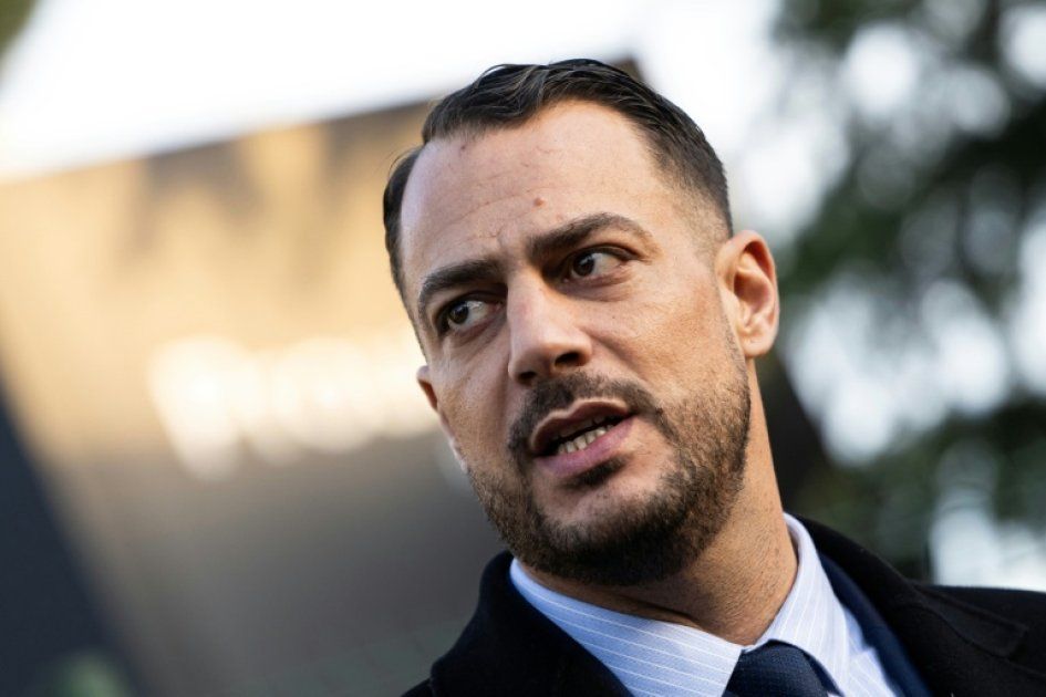 Report du procès de Sébastien Delogu : entre controverses et tensions politiques