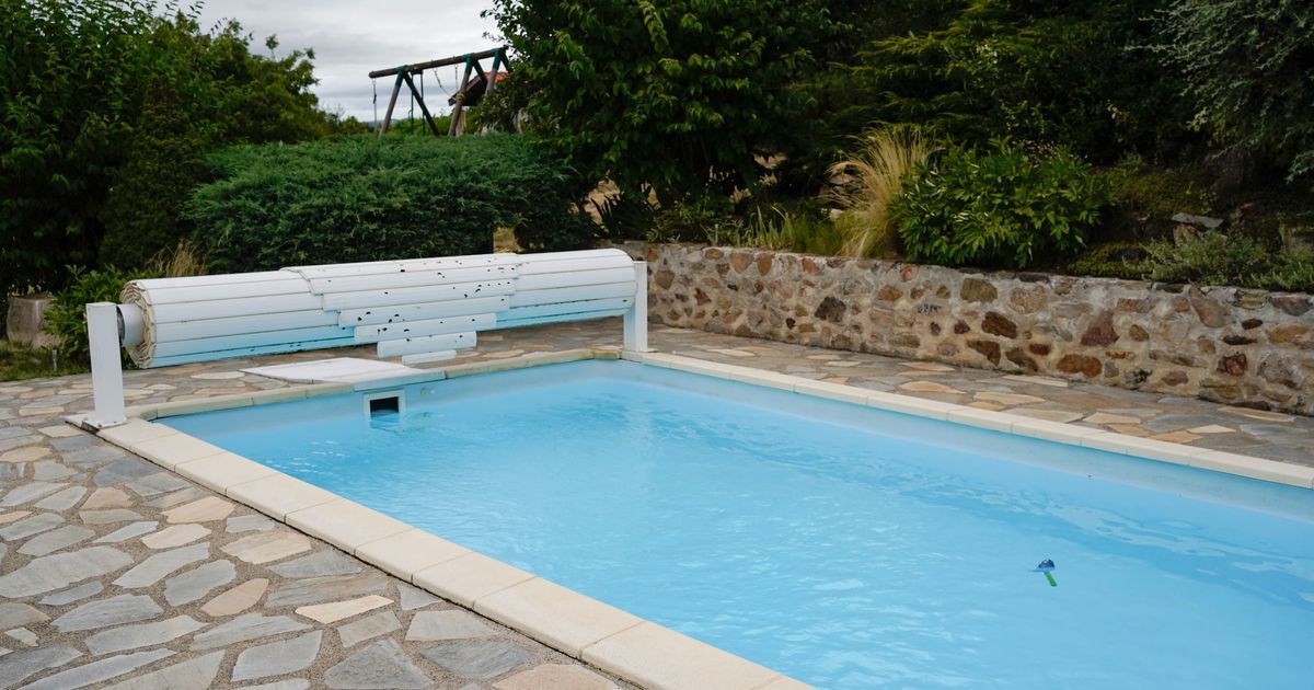 Un héroïsme inattendu : sauvetage d'un enfant de 18 mois dans une piscine à Saint-Victoret