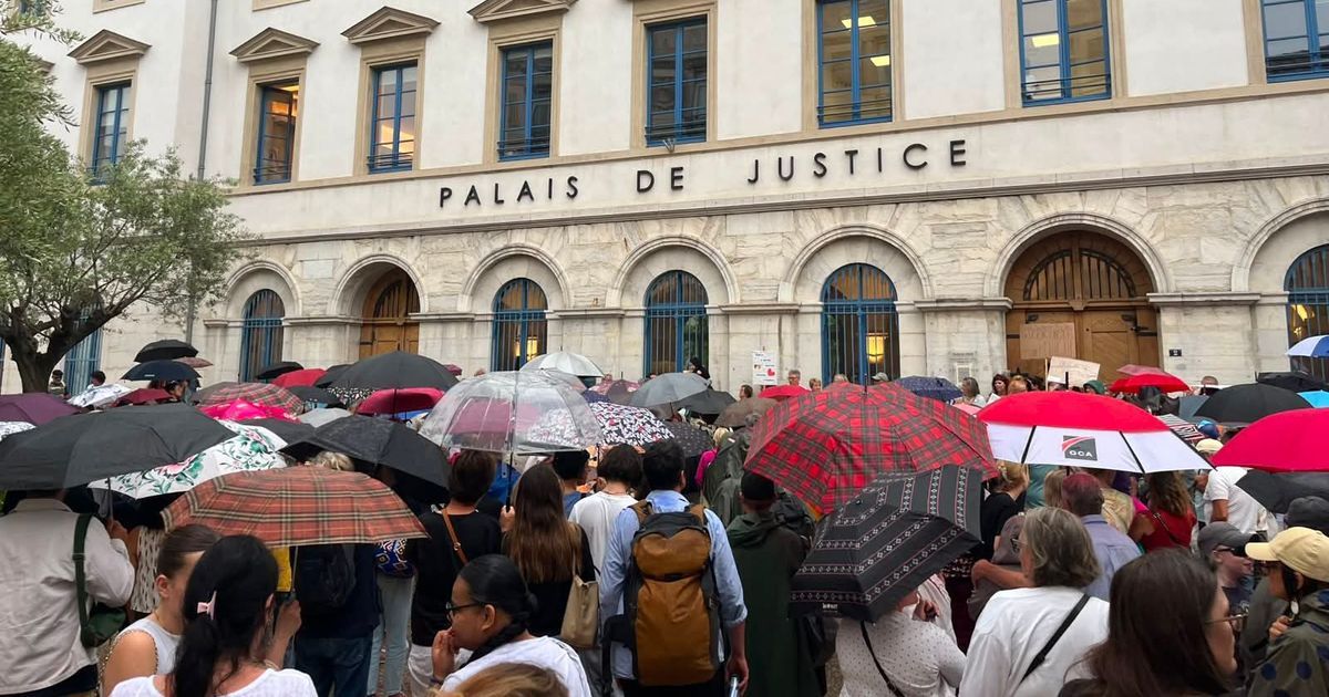 Rassemblement émouvant à Valence : l'indignation face à la mort tragique de Lyhanna