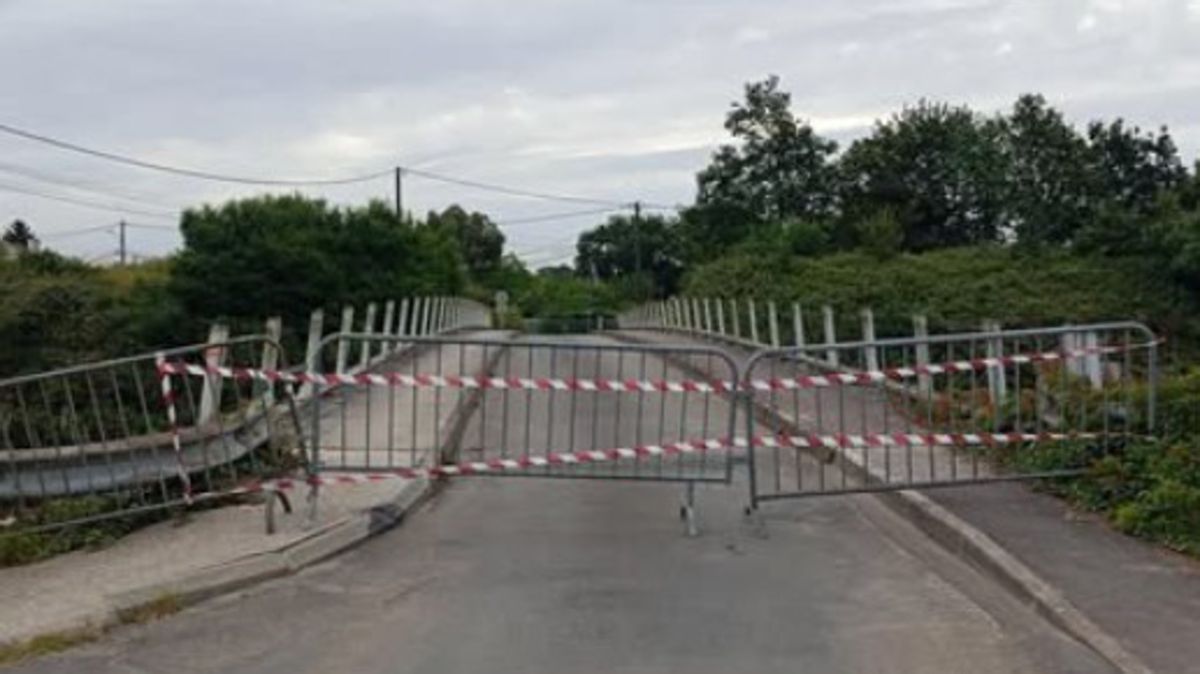 Loire-Atlantique : un pont fermé par mesure de sécurité après le vol de ses garde-corps