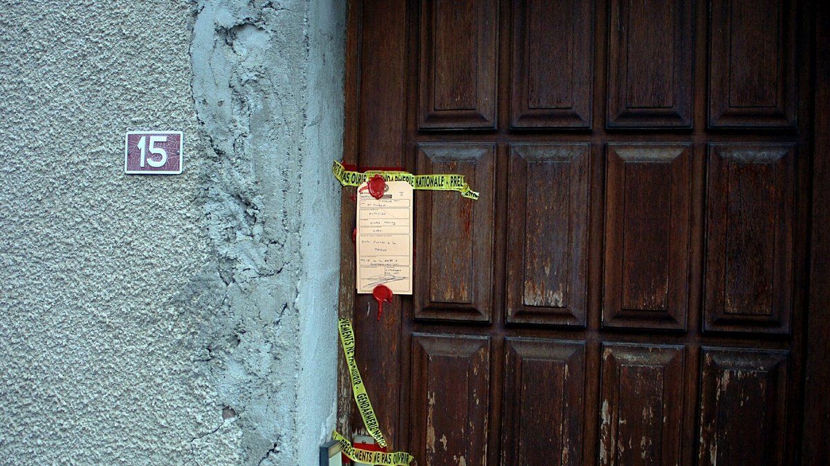 Une retraitée dans l'attente : les conséquences dévastatrices d'un locataire malveillant