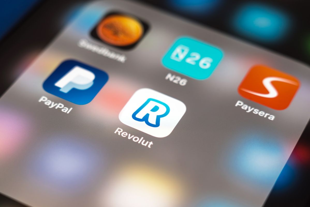 Déclaration d'impôts : ce que les utilisateurs de N26, Revolut et PayPal doivent savoir