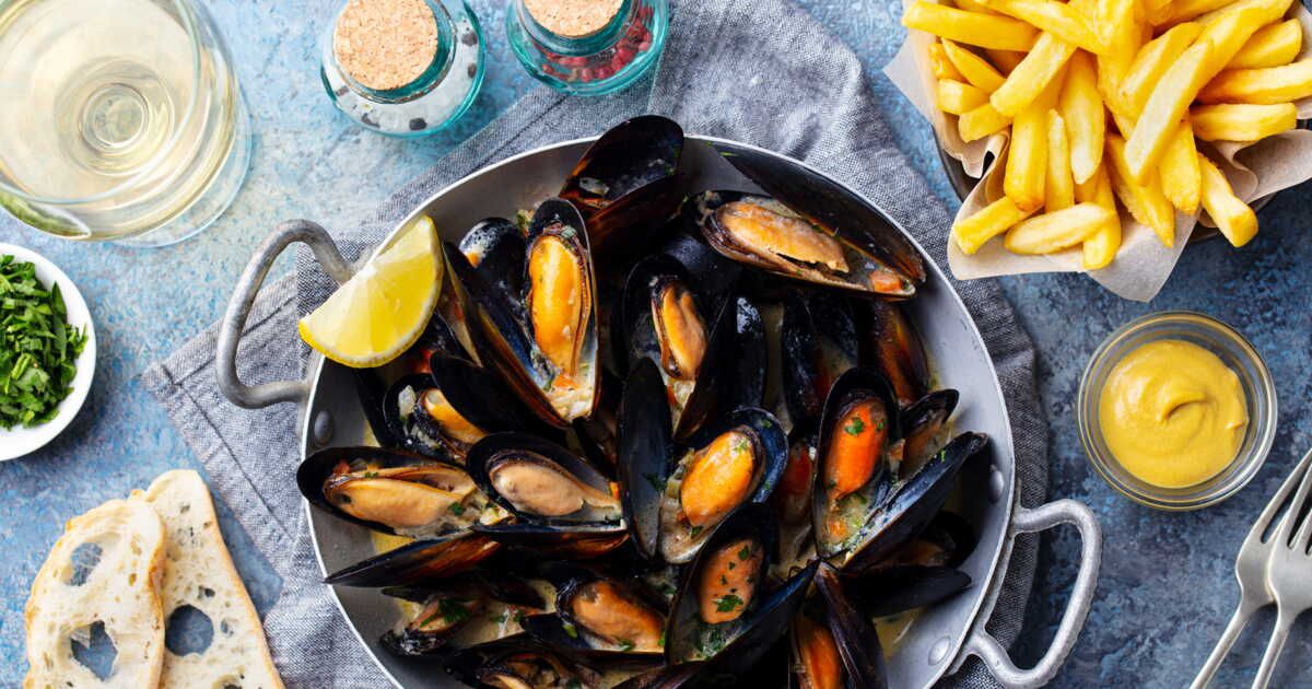 Cuisiner les moules : astuces et recettes incontournables