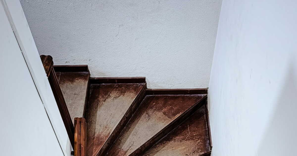 des conseils pratiques pour chouchouter votre escalier en bois
