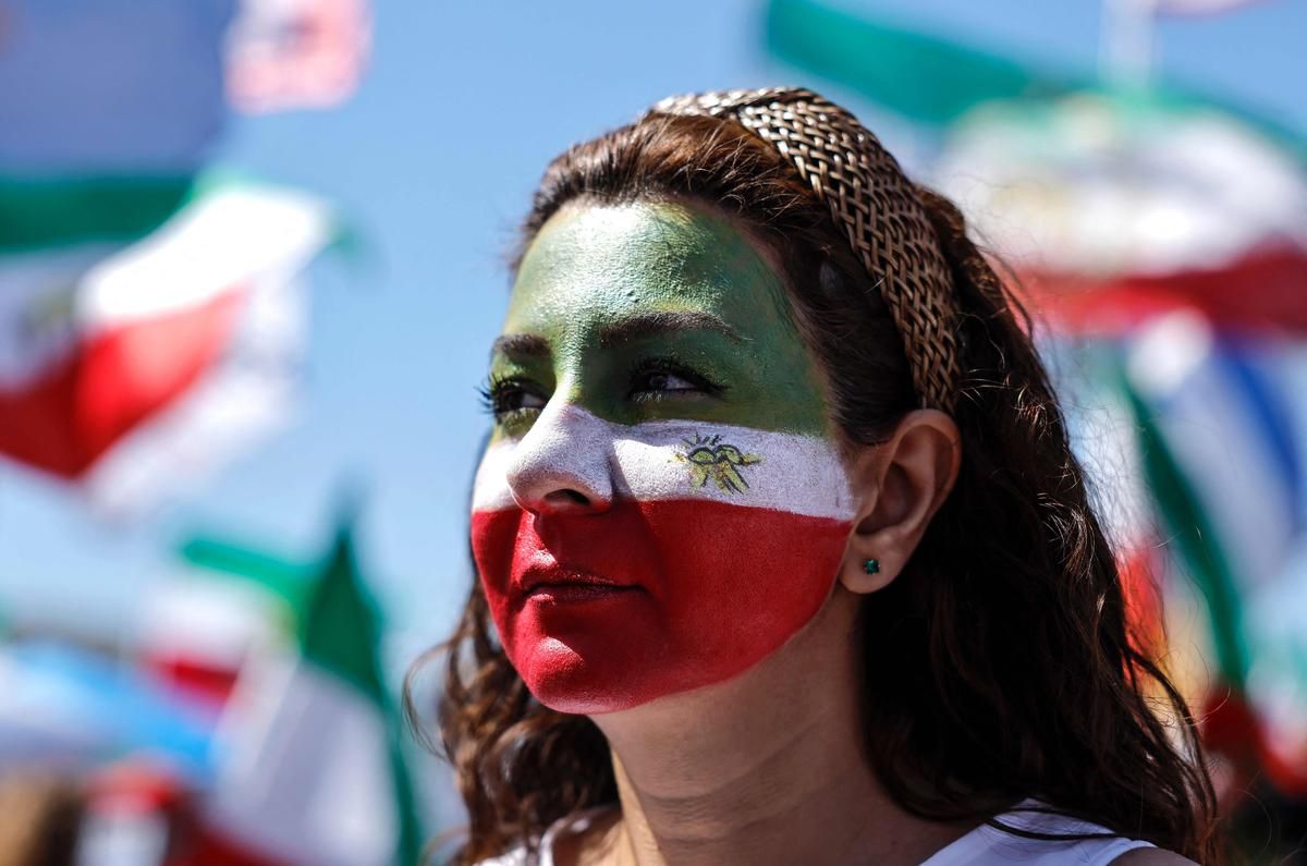 Les actualités du jour : Iran, moustiques et IA en France