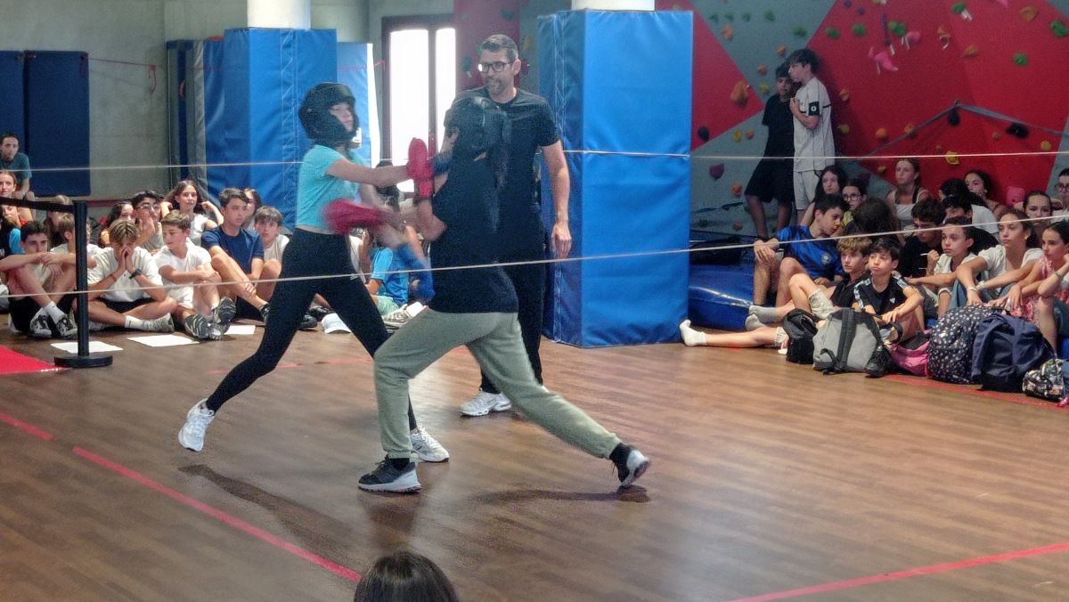 La danse et la boxe unies pour promouvoir l'égalité des sexes au collège Saint-Charles