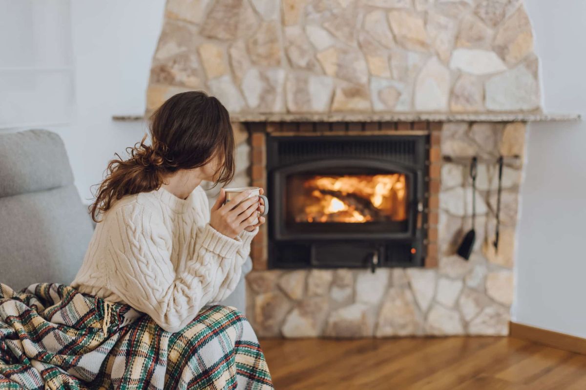 Pourquoi votre poêle ou cheminée gaspille de l’énergie et comment y remédier facilement ?