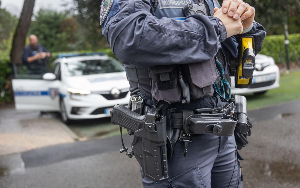 Les ONG et députés s'inquiètent de la présomption d'usage légitime des armes par les forces de l'ordre
