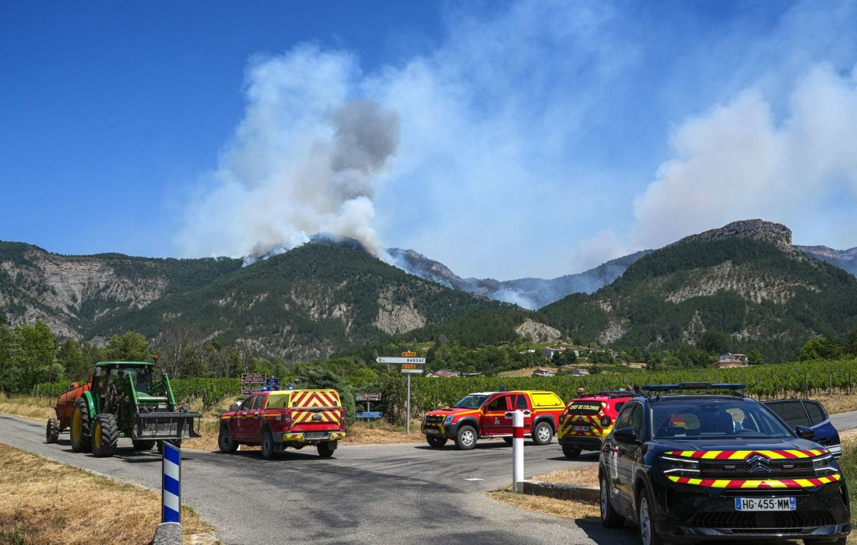 L'incendie dans la Drôme entraîne l'évacuation de colonies de vacances